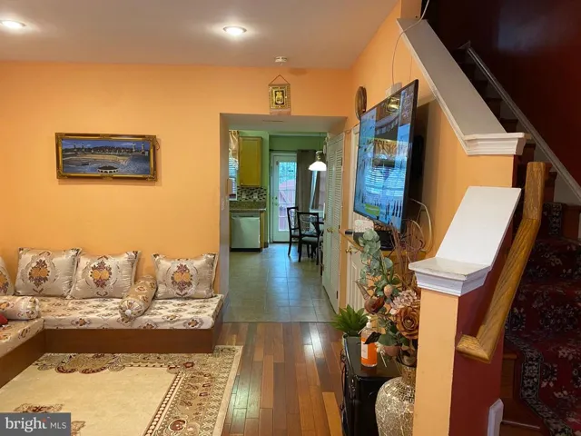 8380 Hunter Murphy Cir, Alexandria, Virginia 22309
