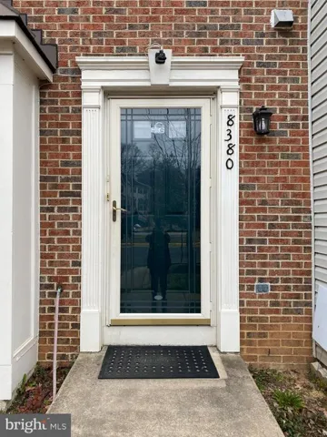8380 Hunter Murphy Cir, Alexandria, Virginia 22309