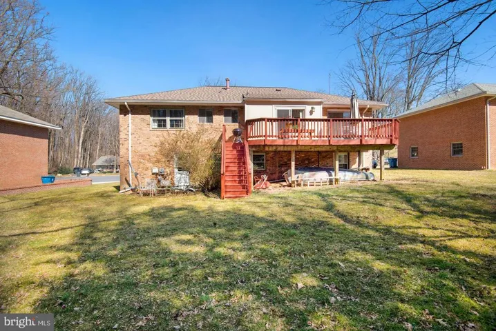 6643 Kirby Ct, Falls Church, Virginia 22043