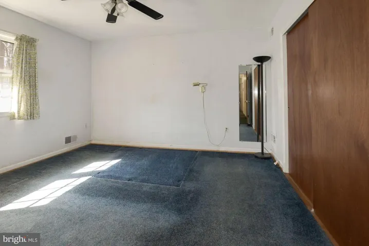 6643 Kirby Ct, Falls Church, Virginia 22043