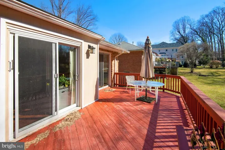 6643 Kirby Ct, Falls Church, Virginia 22043