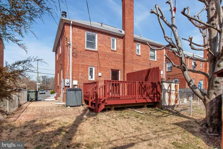 2022 21st St N, Arlington, Virginia 22201