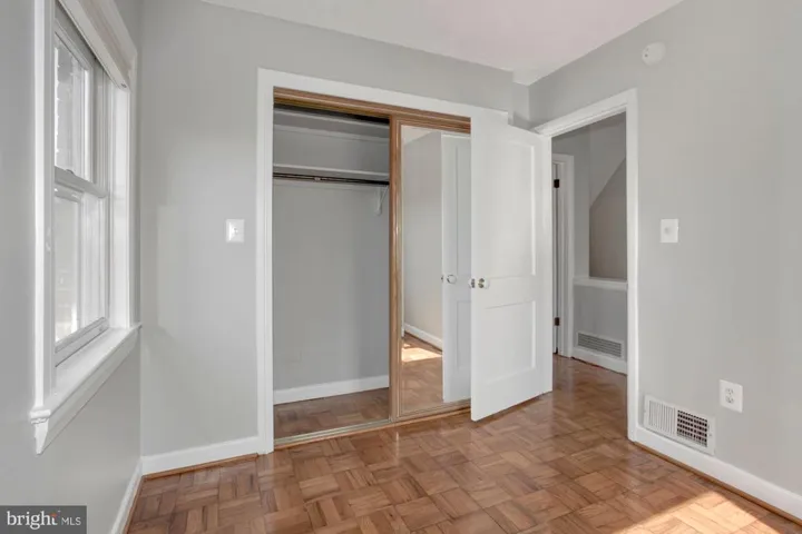 2022 21st St N, Arlington, Virginia 22201