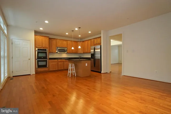 7981 Reserve Way, Vienna, Virginia 22182