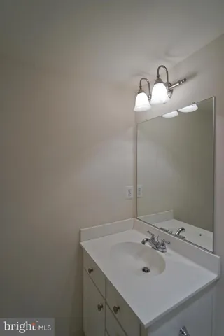 7981 Reserve Way, Vienna, Virginia 22182