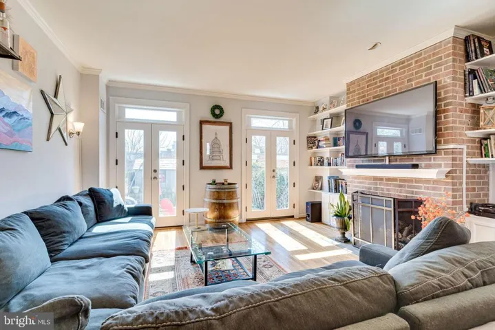 1016-1/2 Oronoco St, Alexandria, Virginia 22314