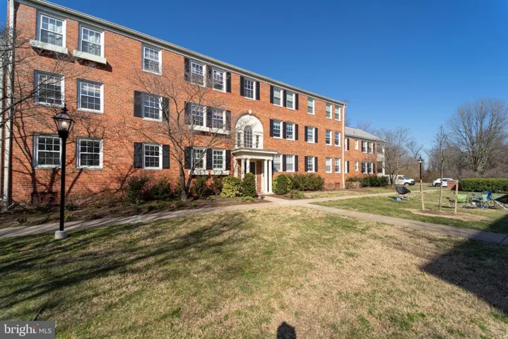 6502 Boulevard Vw #a1, Alexandria, Virginia 22307