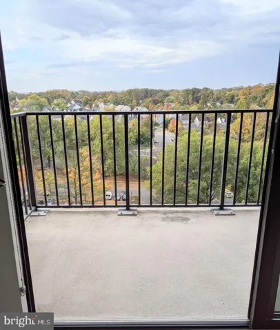2311 Pimmit Dr #1103, Falls Church, Virginia 22043