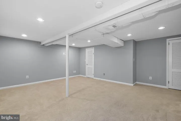3002 Marshall St, Falls Church, Virginia 22042