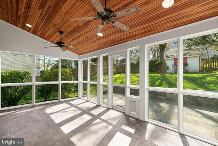 3002 Marshall St, Falls Church, Virginia 22042