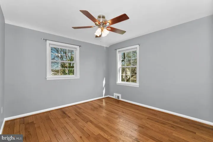 3002 Marshall St, Falls Church, Virginia 22042
