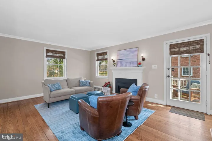 3002 Marshall St, Falls Church, Virginia 22042