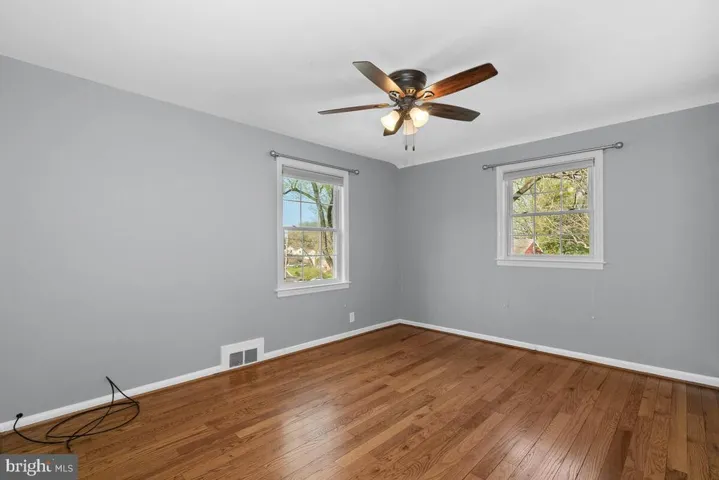 3002 Marshall St, Falls Church, Virginia 22042