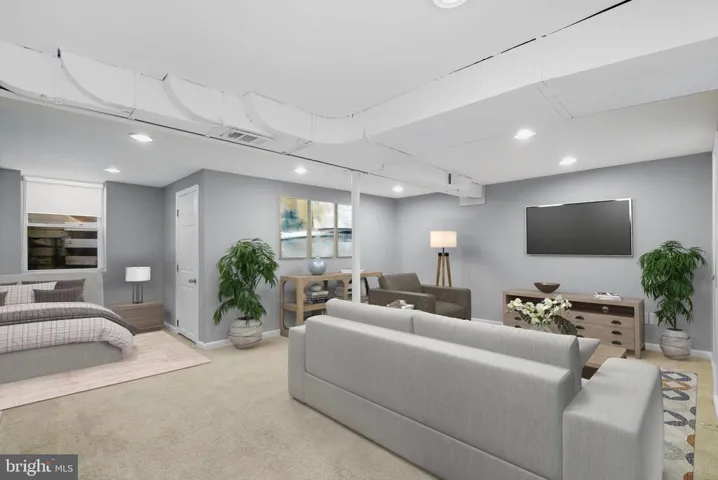 3002 Marshall St, Falls Church, Virginia 22042
