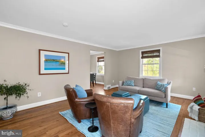 3002 Marshall St, Falls Church, Virginia 22042