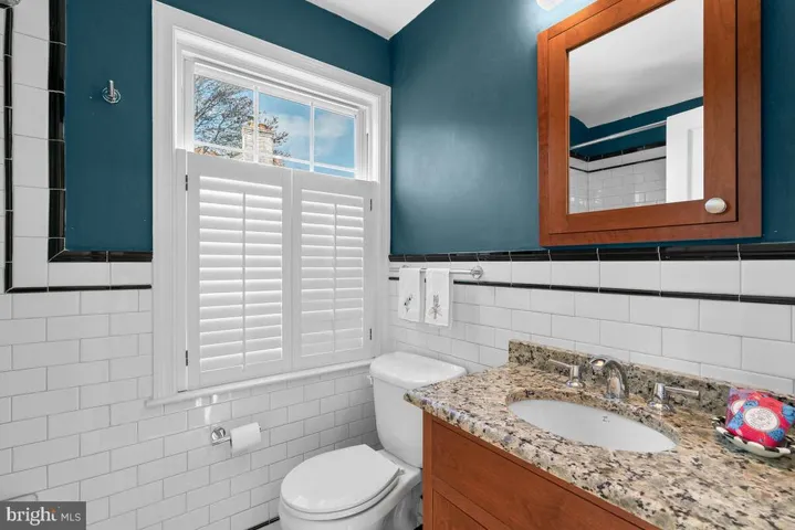 3002 Marshall St, Falls Church, Virginia 22042
