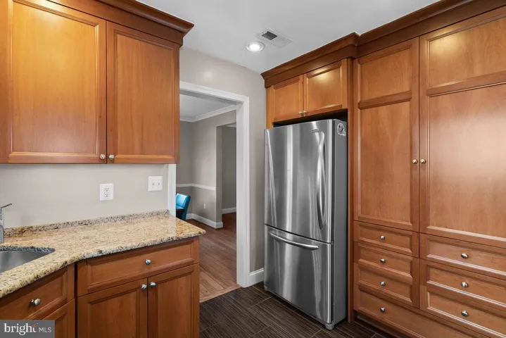 3002 Marshall St, Falls Church, Virginia 22042
