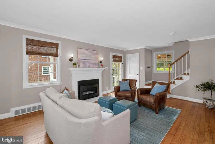 3002 Marshall St, Falls Church, Virginia 22042