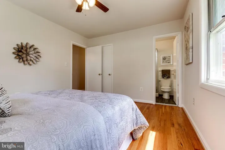 488 Naylor Pl, Alexandria, Virginia 22304