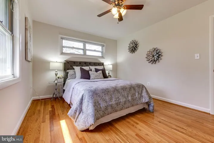 488 Naylor Pl, Alexandria, Virginia 22304