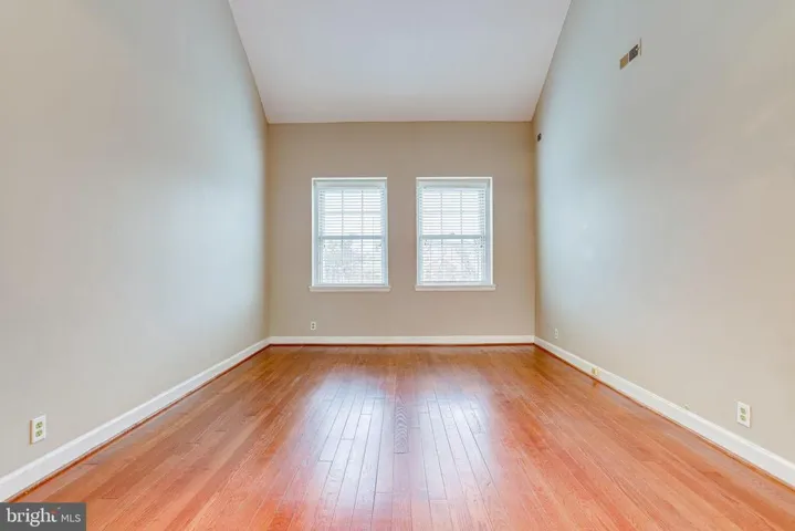 4817 31st St S #c1, Arlington, Virginia 22206