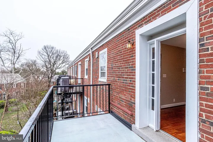 4817 31st St S #c1, Arlington, Virginia 22206