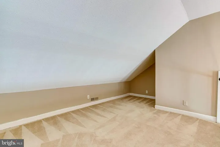 4817 31st St S #c1, Arlington, Virginia 22206