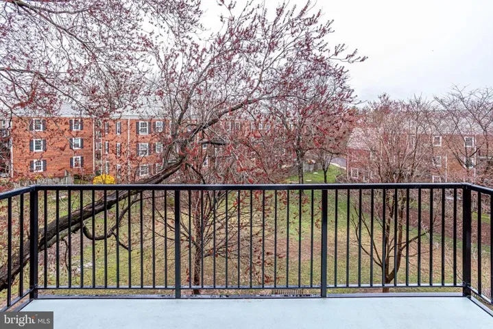 4817 31st St S #c1, Arlington, Virginia 22206