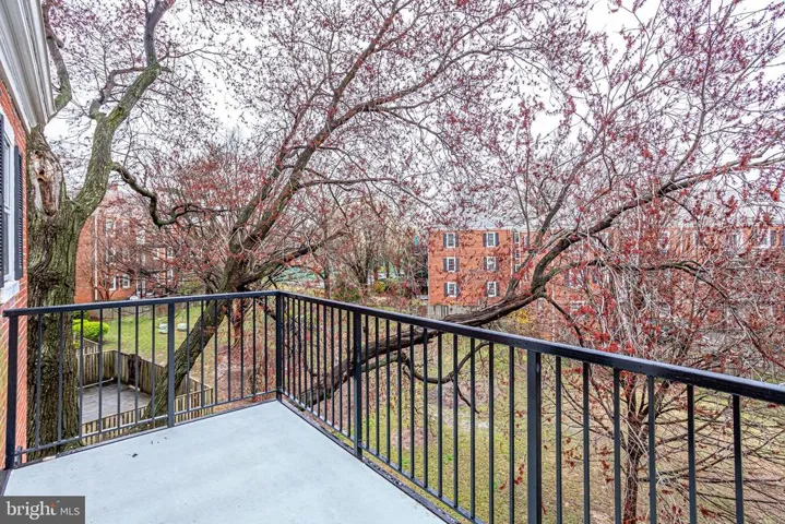 4817 31st St S #c1, Arlington, Virginia 22206