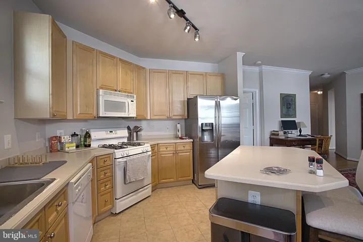 9480 Virginia Center Blvd #222, Vienna, Virginia 22181