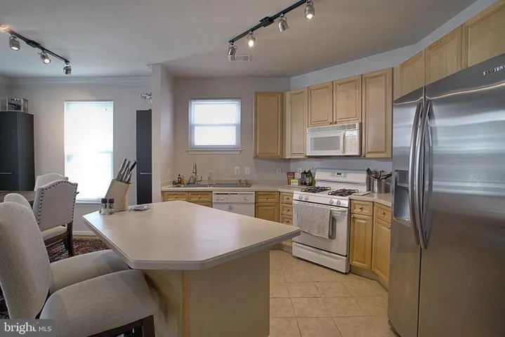 9480 Virginia Center Blvd #222, Vienna, Virginia 22181
