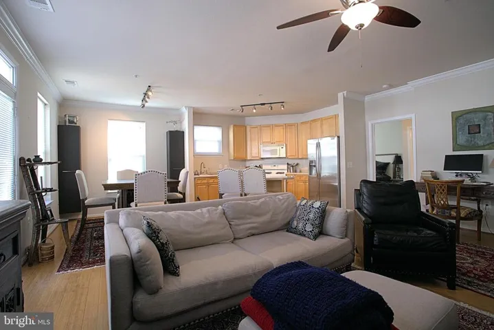 9480 Virginia Center Blvd #222, Vienna, Virginia 22181