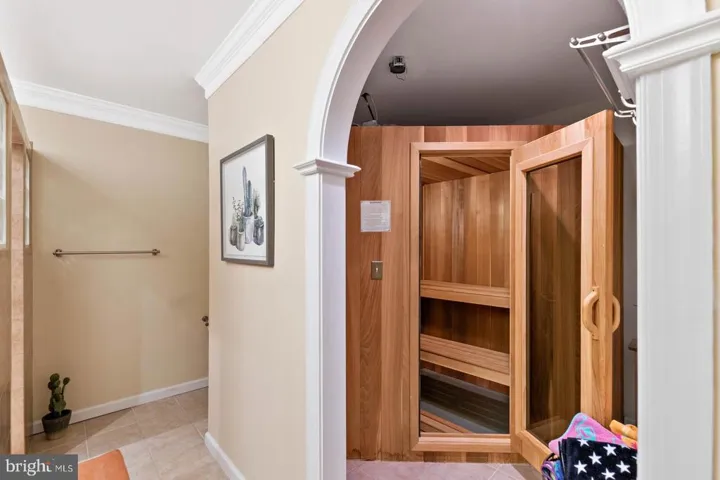 9728 Thorn Bush Dr, Fairfax Station, Virginia 22039