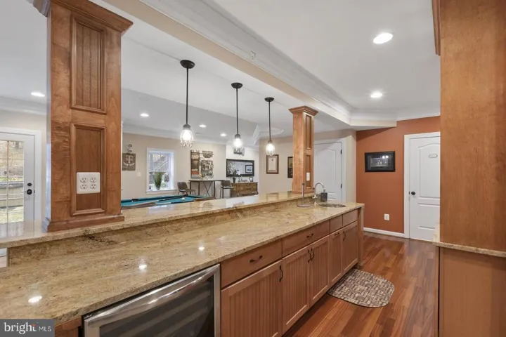 9728 Thorn Bush Dr, Fairfax Station, Virginia 22039