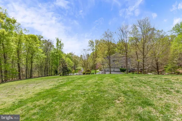 9728 Thorn Bush Dr, Fairfax Station, Virginia 22039