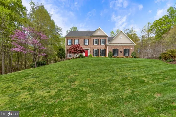 9728 Thorn Bush Dr, Fairfax Station, Virginia 22039