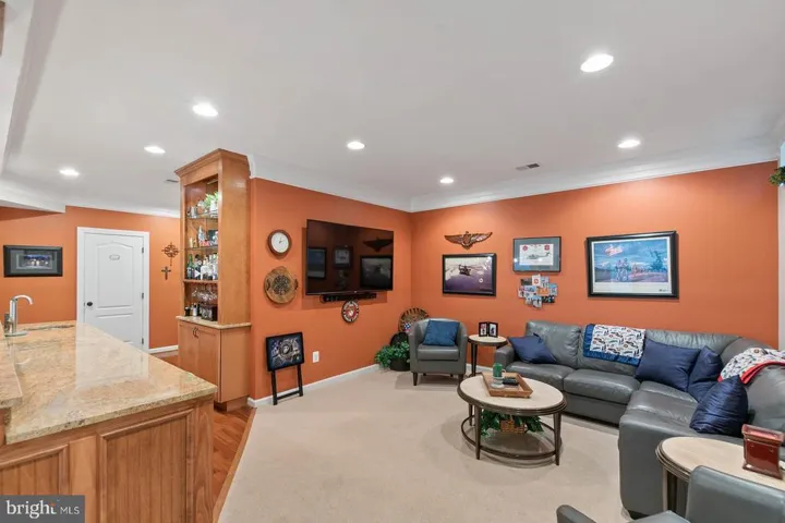 9728 Thorn Bush Dr, Fairfax Station, Virginia 22039