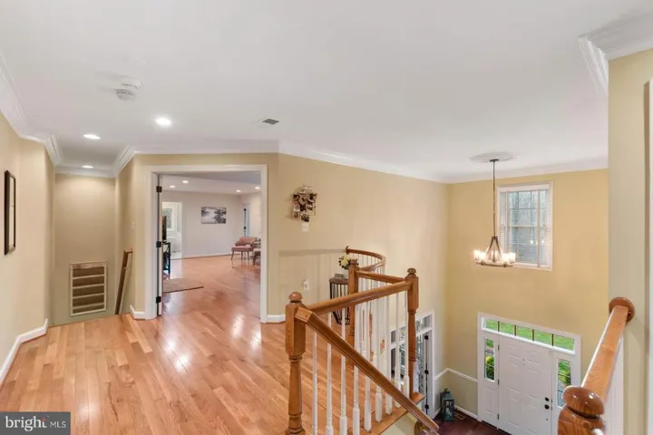 9728 Thorn Bush Dr, Fairfax Station, Virginia 22039