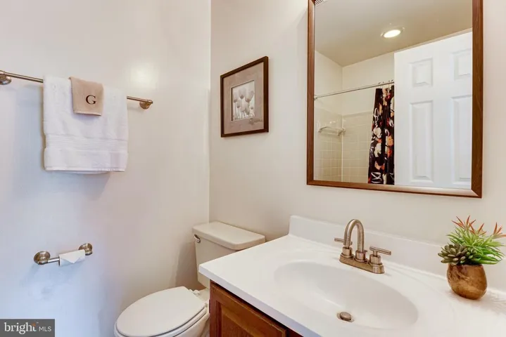 12709 Inverness Way, Woodbridge, Virginia 22192