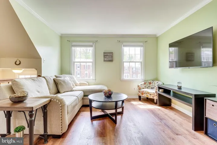 12709 Inverness Way, Woodbridge, Virginia 22192
