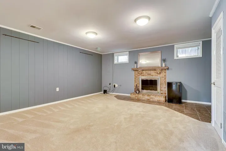 12709 Inverness Way, Woodbridge, Virginia 22192