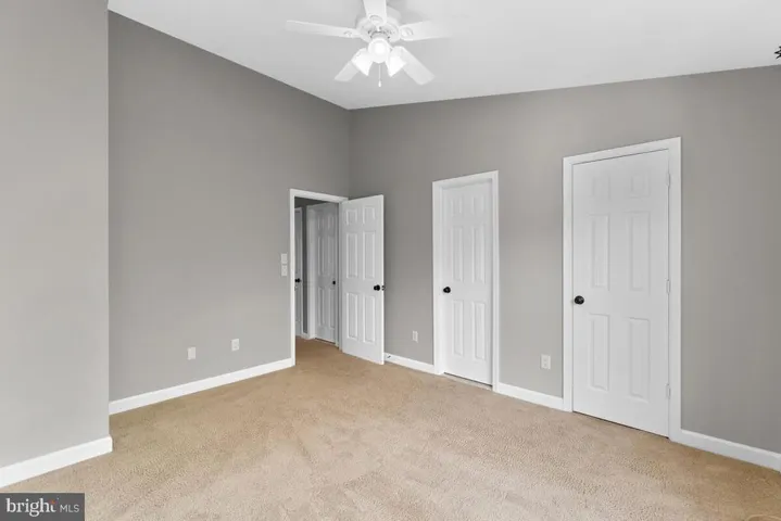 3740 Farmland Dr, Fairfax, Virginia 22033