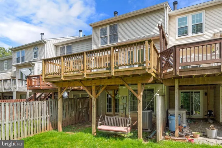 3740 Farmland Dr, Fairfax, Virginia 22033