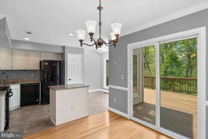 3740 Farmland Dr, Fairfax, Virginia 22033