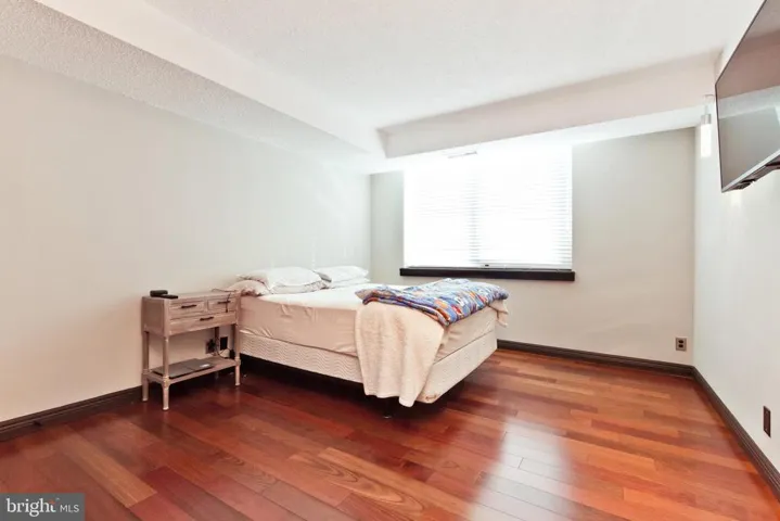 5501 Seminary Rd #2110s, Falls Church, Virginia 22041
