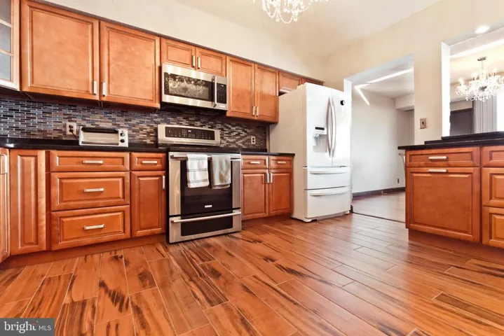 5501 Seminary Rd #2110s, Falls Church, Virginia 22041