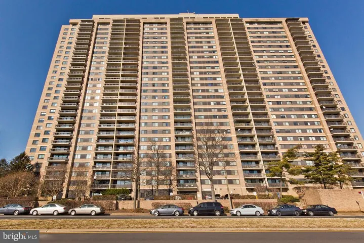 5501 Seminary Rd #2110s, Falls Church, Virginia 22041