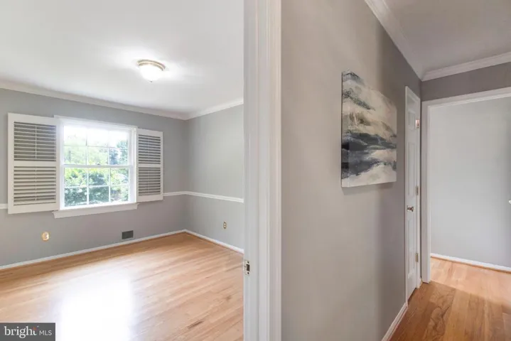 825 Eden Ct, Alexandria, Virginia 22308