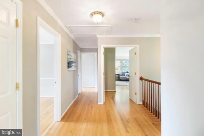 825 Eden Ct, Alexandria, Virginia 22308