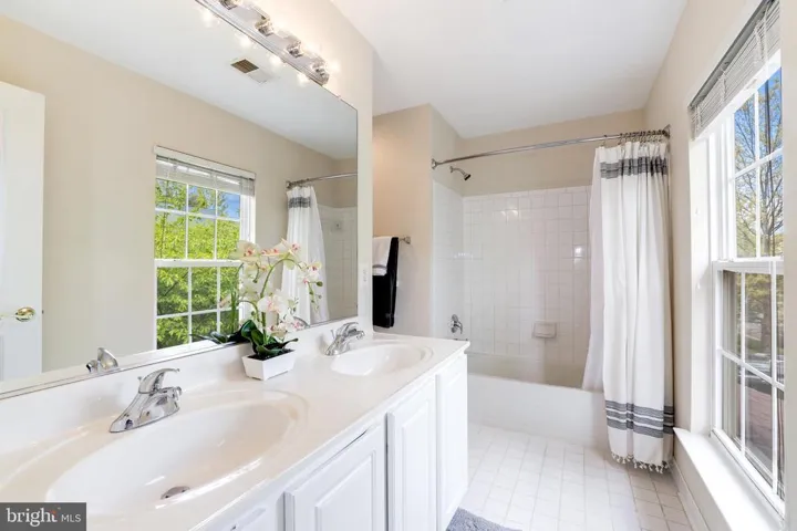 3093 Pony Ridge Turn, Dumfries, Virginia 22026
